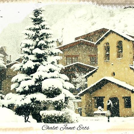 Chalet Janet Erts Εξωτερικό φωτογραφία